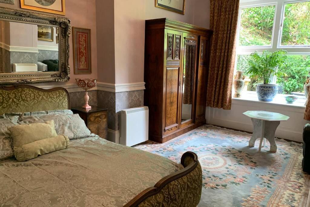 Luxurious Apartment In Historic Mansion - Sleeps 7 Ladock Eksteriør billede