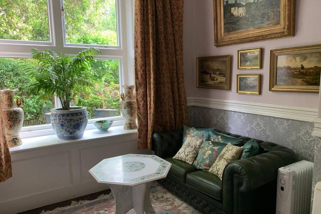 Luxurious Apartment In Historic Mansion - Sleeps 7 Ladock Eksteriør billede